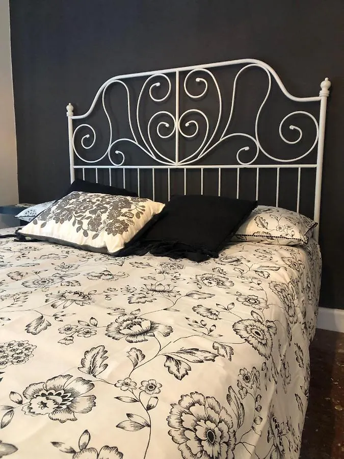 Shalom Portici Hotel Guest house